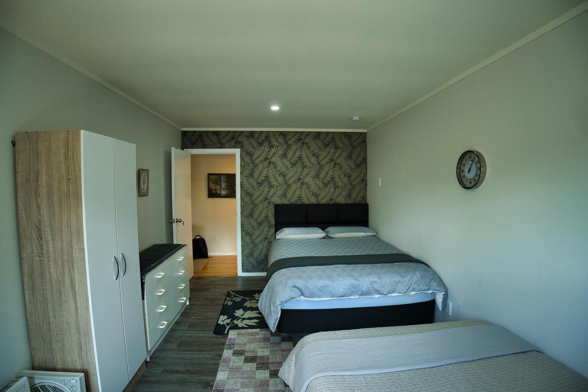 Entire Ground Floor With Full-Privacy And Family-Friendly Popular To Ferry Catchers 웰링턴 외부 사진