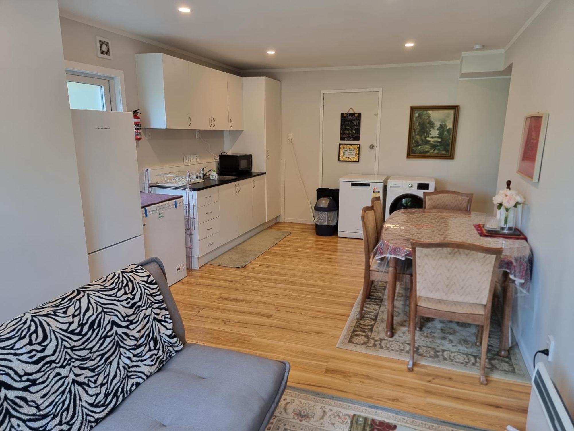 Entire Ground Floor With Full-Privacy And Family-Friendly Popular To Ferry Catchers 웰링턴 외부 사진